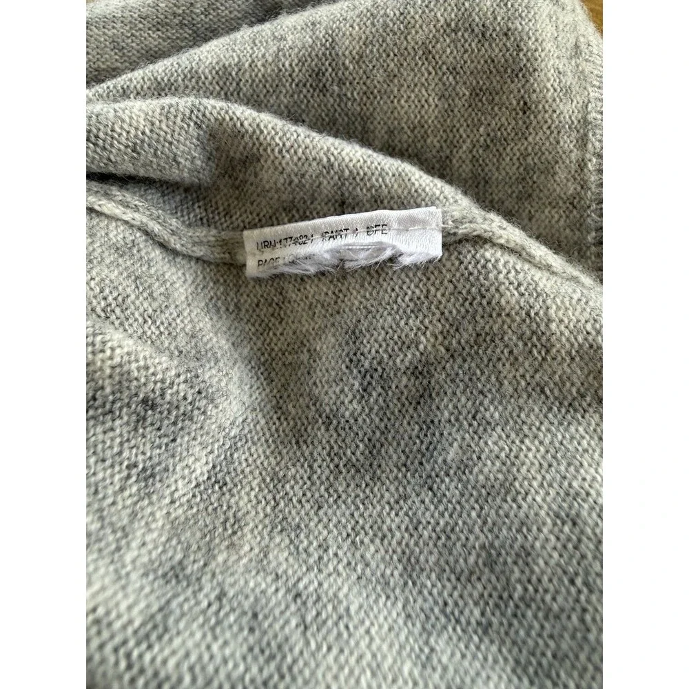 Ted Baker London Women’s Sz 2 = US 6 Tae Lace Shoulder Sweater In Gray EUC